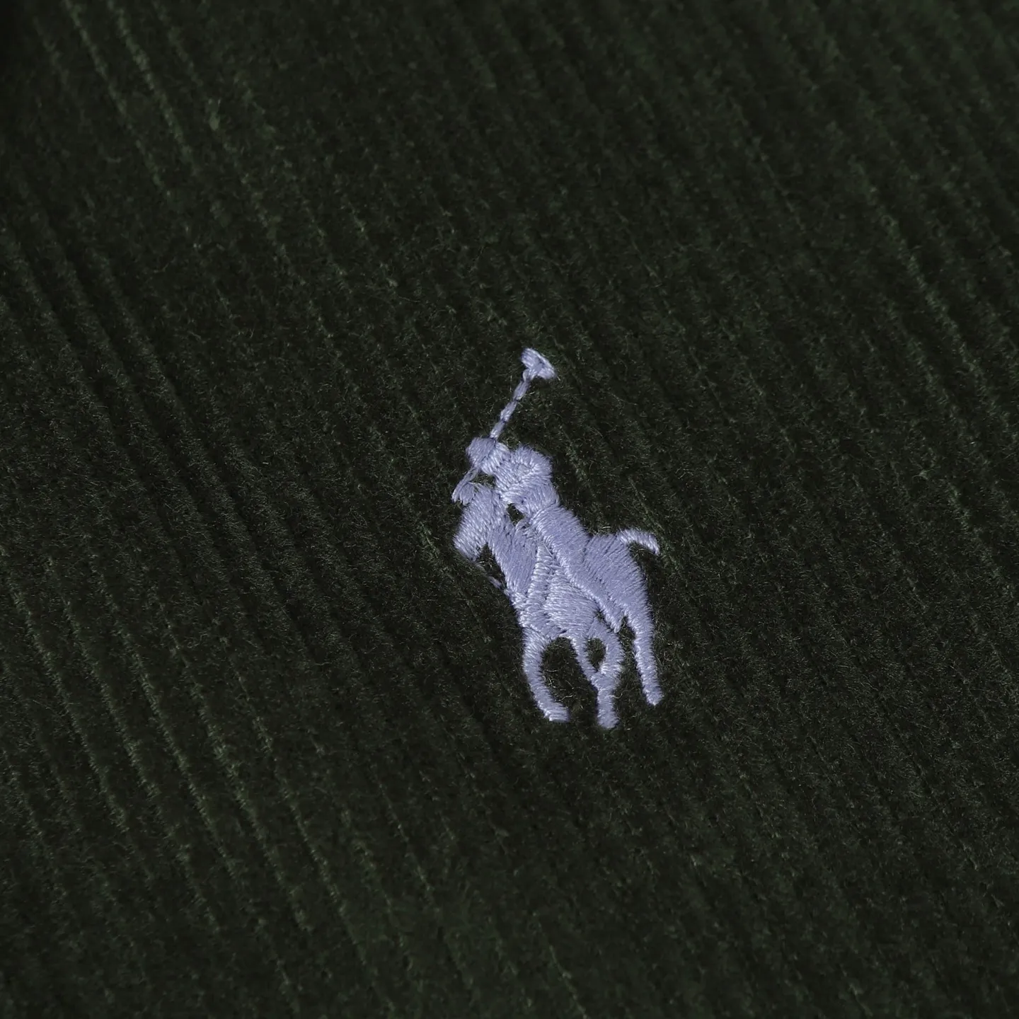 🅿️590 Ralph Lauren Embroidered Corduroy Jacket Customized wide-ribbed corduroy, elegantly presented in a deep navy blue, low-key and luxurious. The exquisite red pony logo is embellished, igniting the overall vitality and passion. The stand-up collar design is simple and elegant. Using imported machine embroidery technology, advanced computer control systems and precision mechanical components are used to achieve the iconic pony embroidery operation. The template machine opens the bag, and the preset template guides the position, shape and size of the bag. The accuracy ensures the quality of the bag opening effect. The infrared positioning cutting machine uses an infrared transmitter and an infrared receiver to achieve precise positioning of materials. The accuracy can reach the micron level, thereby meeting the effect of high-precision cutting of plaid alignment. Color: Green/Coffee Size: S-M-L